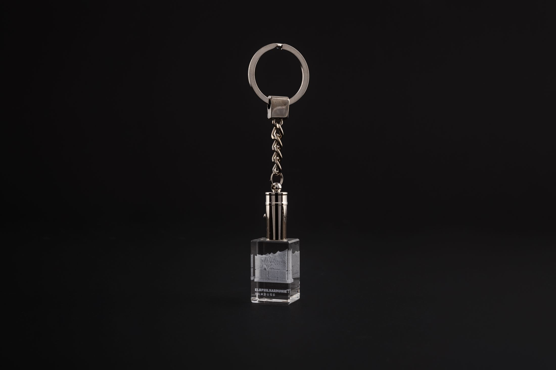 Product photo »Elbphilharmonie Key Ring LED Light«