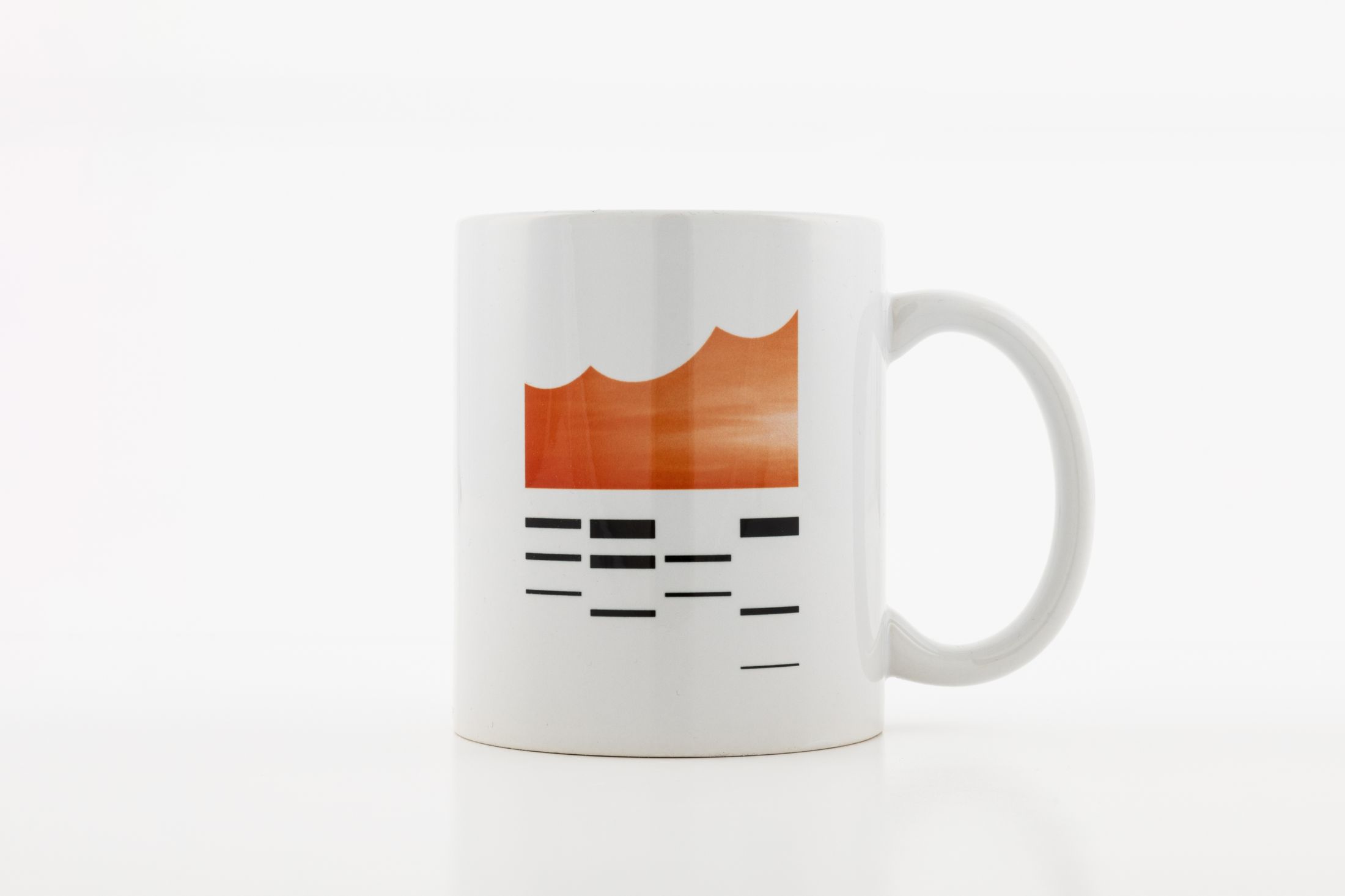 Produktabbildung »Elbphilharmonie Becher Logo Orange«