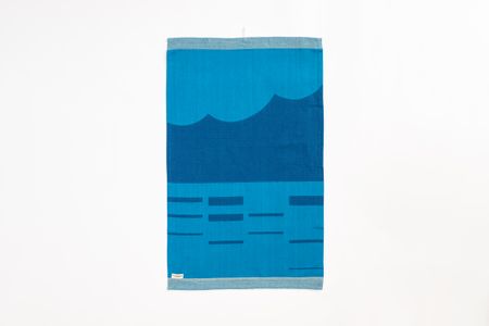 Product photo »Tea Towel Elphi Wave Blue«