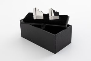 Product photo »Cufflinks Silhouette Elbphilharmonie«